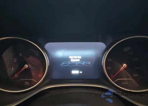 2018 Jeep Compass Latitude 4X4 из США, поврежденный, VIN 3C4NJDBB3JT177736